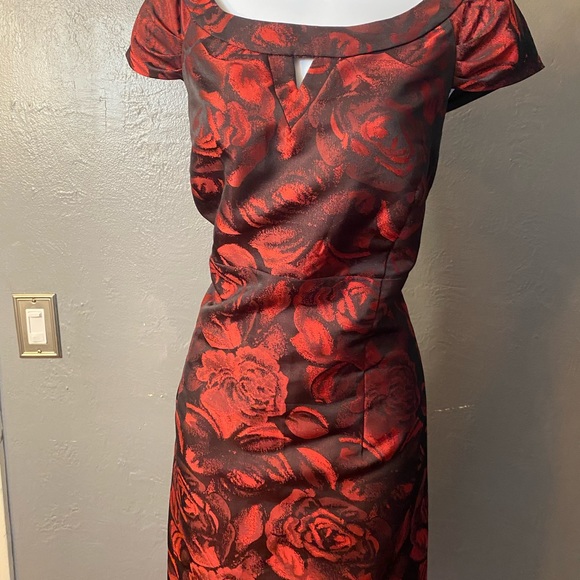 LIZ CLAIBORNE Black and red jacquard Rose Pattern Dress - Picture 14 of 16